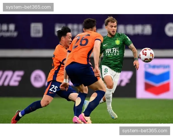 蓉城罗慕洛角球助攻 巴西中场组织核心作用关键